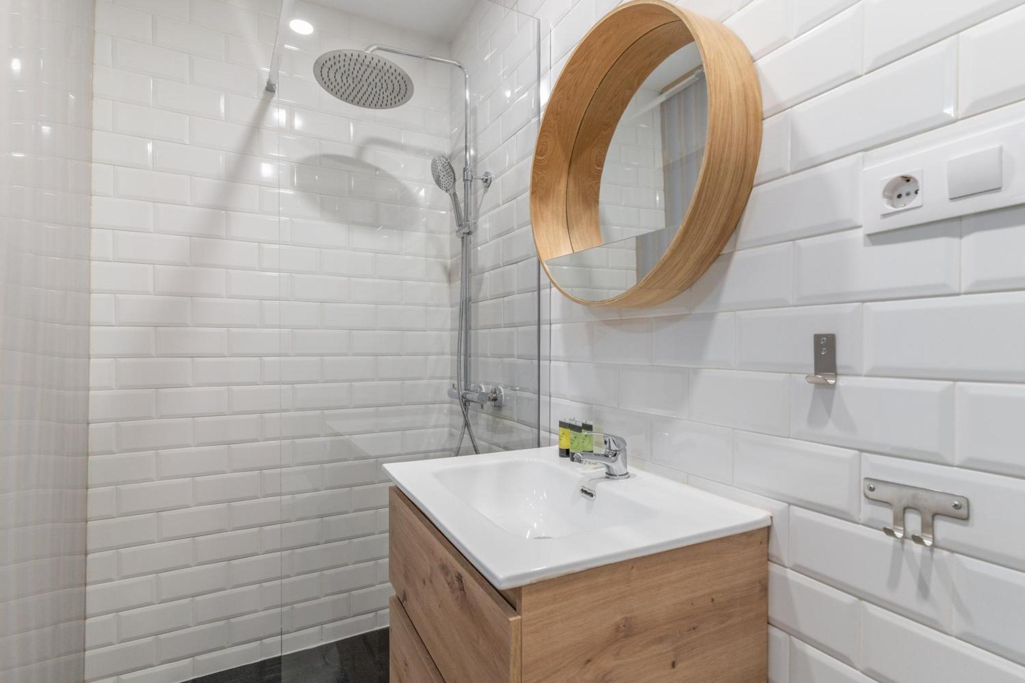 Modern Duplex-2Bedrooms 3Baths-Palacio Madrid Exterior foto