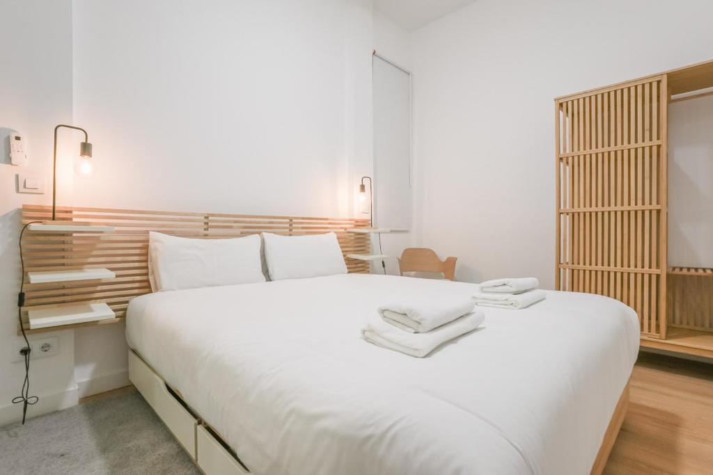 Modern Duplex-2Bedrooms 3Baths-Palacio Madrid Exterior foto
